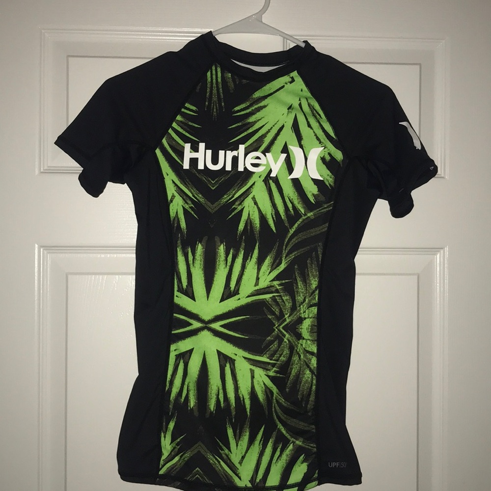 Hurley Rash Guard